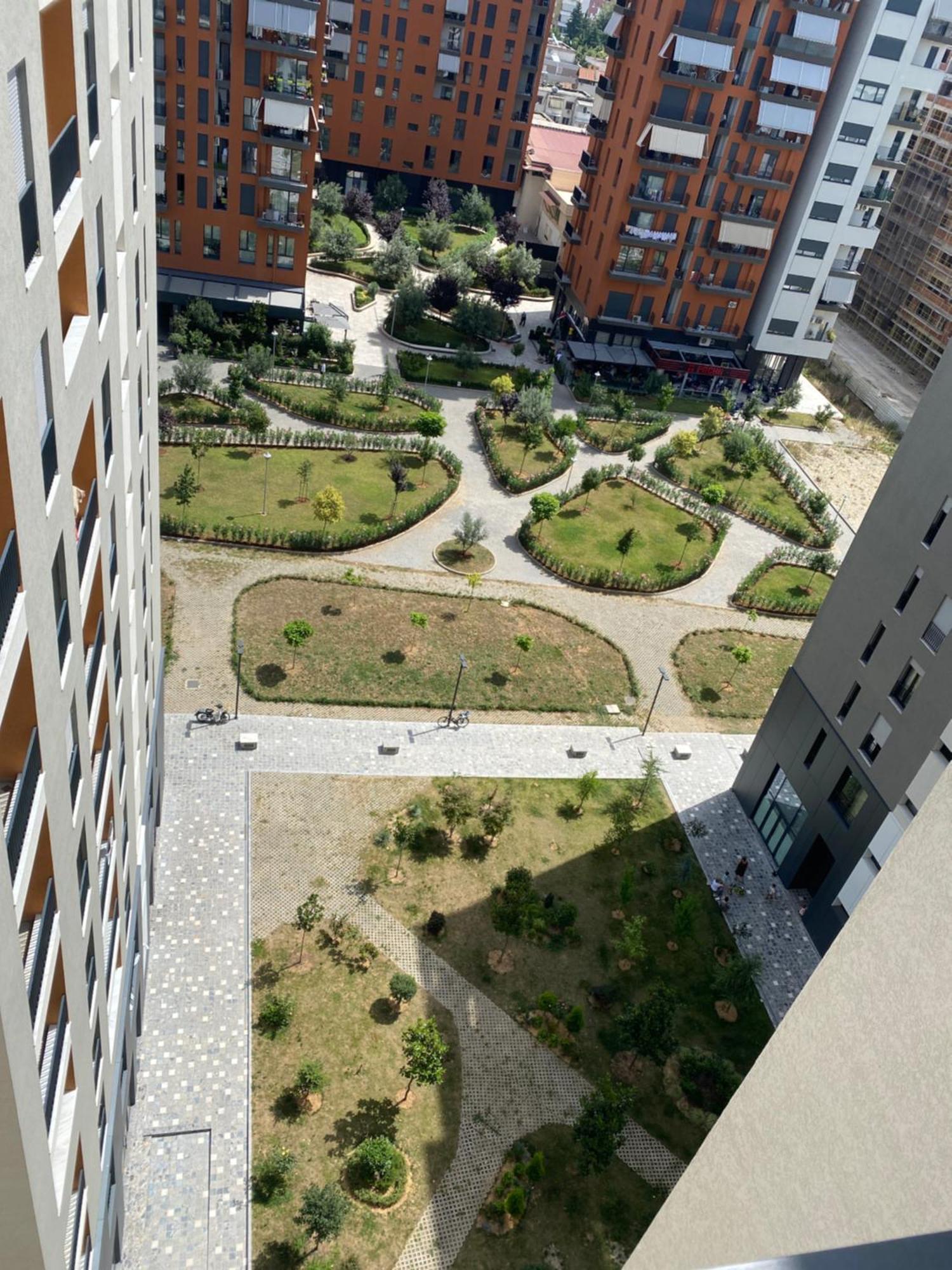 Zirkon City Rush Apartment Тирана Екстер'єр фото